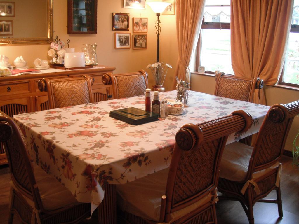 Narrow Gauge B&B Ballymoney Buitenkant foto