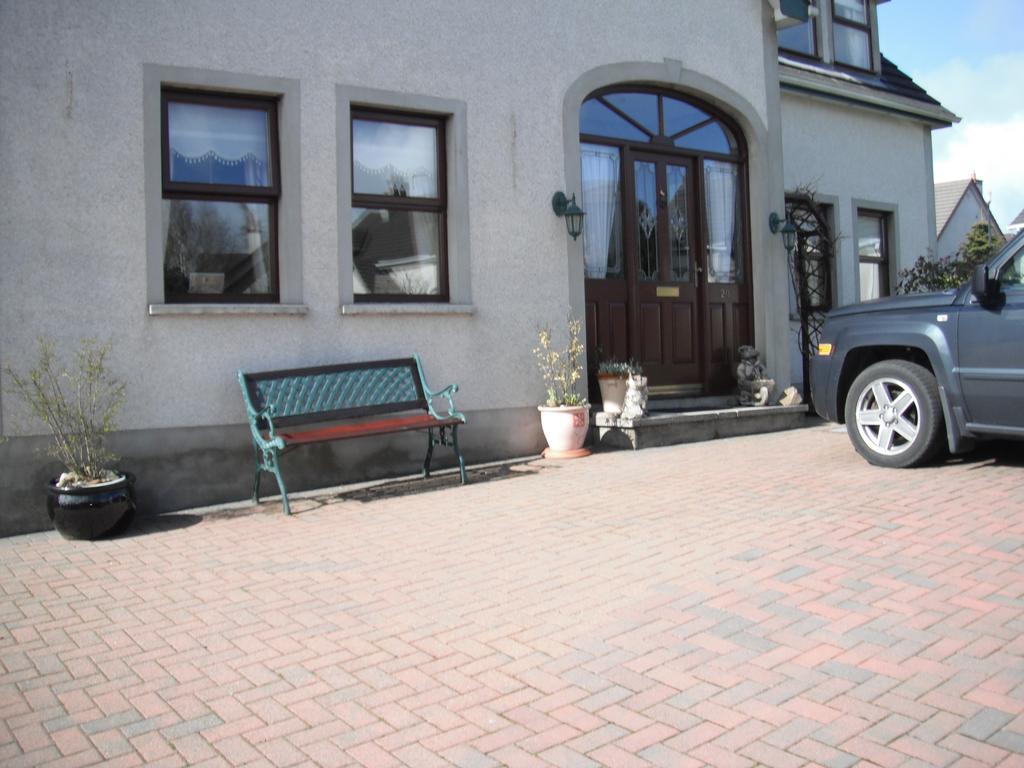 Narrow Gauge B&B Ballymoney Buitenkant foto